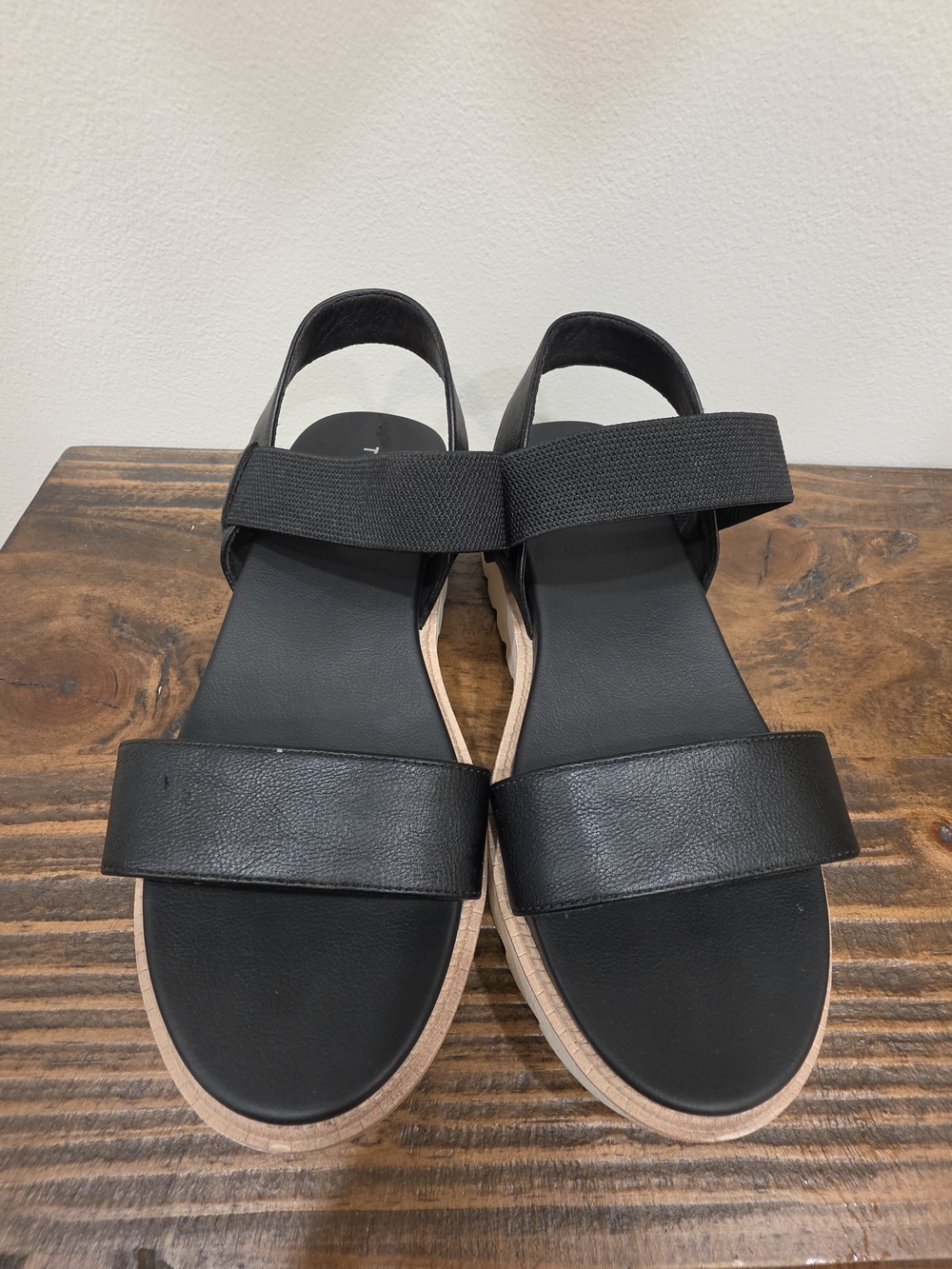torrid Black Platform Slingback Sandals with Contrast Sole - Picture 2 of 9